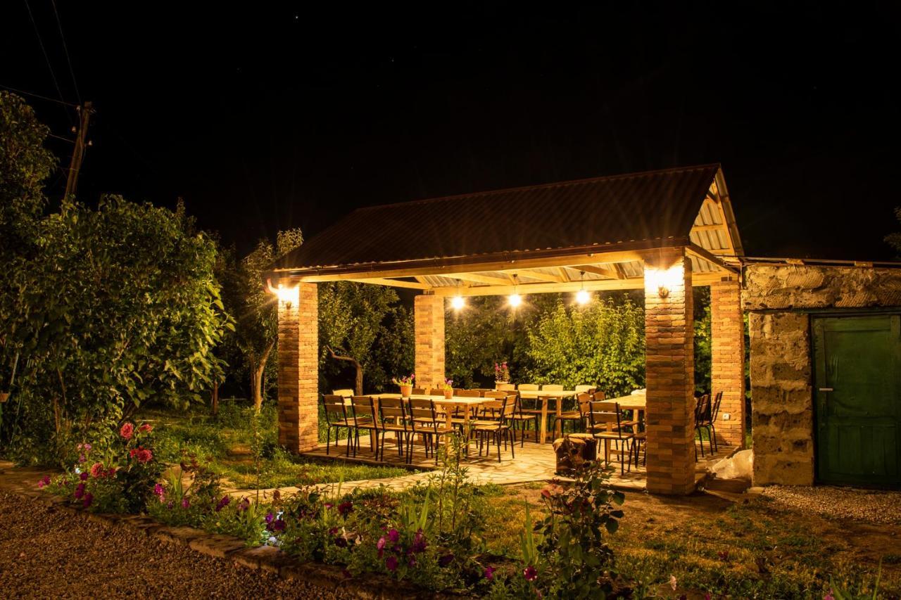 Noosh Guesthouse Ashnak Esterno foto