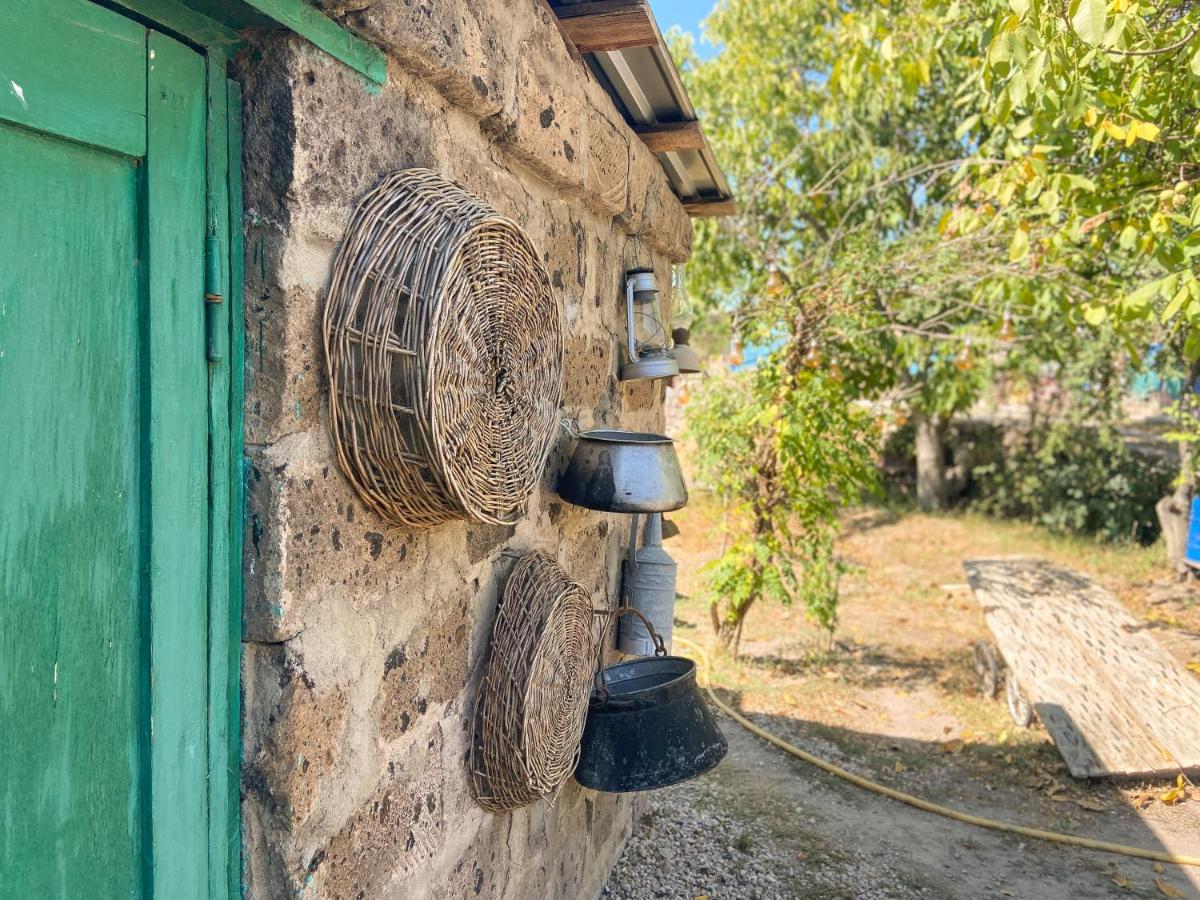 Noosh Guesthouse Ashnak Esterno foto